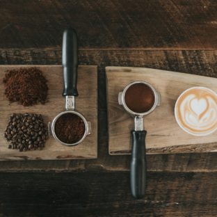 コーヒーメーカーの抽出時間の違いと美味しい淹れ方の関係とは?