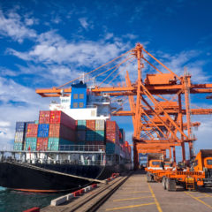 海外からコンテナでリターン配送の手配をしています！