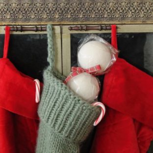 縦型乾燥機を使われている方からドライヤーボールを使うと生乾きがないとレビューを頂きました