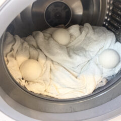 時短にも節約にも！マクアケで話題の天然の柔軟剤「ドライヤーボール」を使ってみた